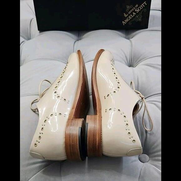 The Office of Angela Scott Wingtip Oxford Beige Patent Leather Womens Shoes 40 9 - Picture 11 of 16